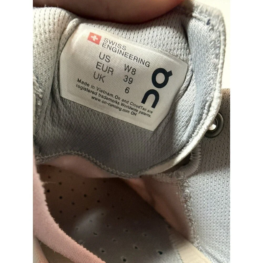 On Running Cloud Women’s Size 8 (EU 39) Tan Pink Athletic Swiss Engineering